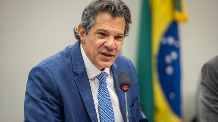 Haddad detona Bolsonaro: "Rifou o Brasil, deu calote e tentou golpe"