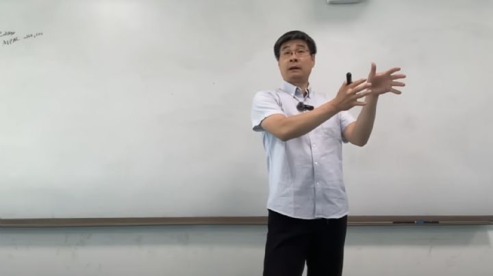 VÍDEO: O professor chinês que previu o conflito no Oriente Médio um ano atrás